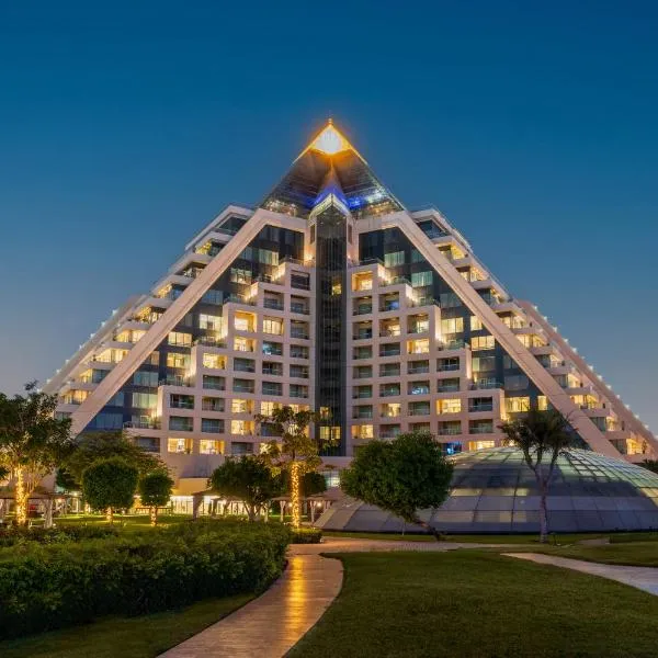 Raffles Dubai, hotel in Nadd ash Shibā