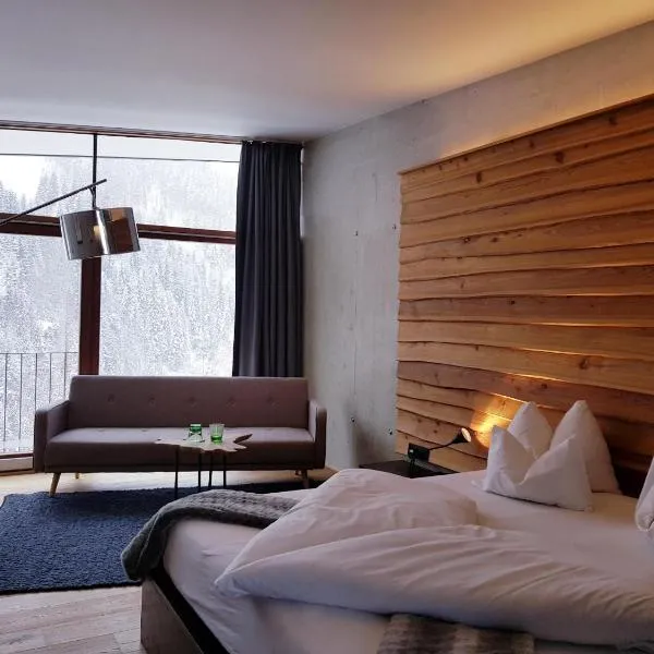 "Quality Hosts Arlberg" Hotel Lux Alpinae, hotel in Sankt Anton am Arlberg