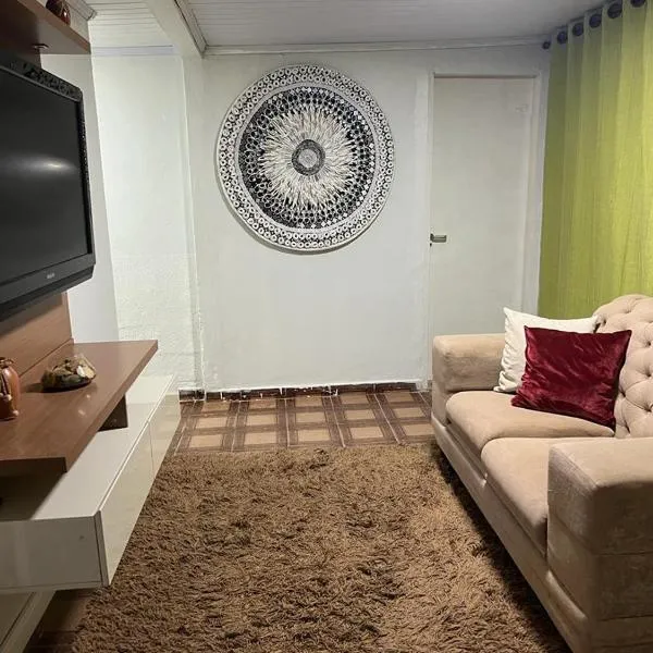 Linda Casa 3 qts prox JK Shopping, hotel v destinaci Brasília