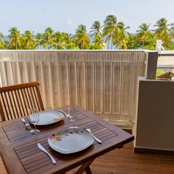 Ti Studio Alizé face à la plage – hotel w mieście Le Moule