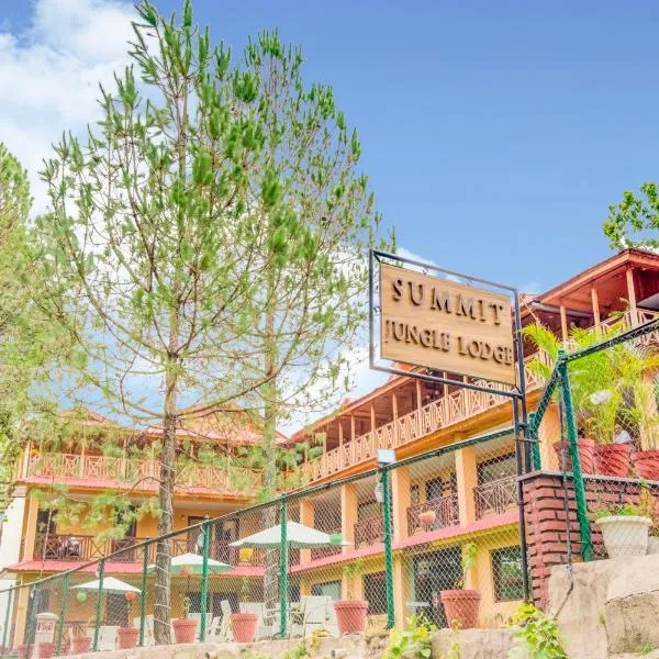 Summit Jungle Resort, hôtel à Dogadda