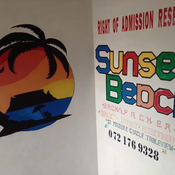Sunset beach backpackers, hotel en Bloubergstrand