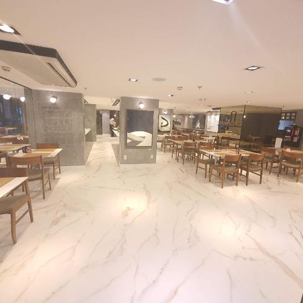 FLAT LETS IDEA BRASÍLIA HOTEL COM LIMPEZA DIÁRIA GRÁTIS, AO LADO DA ESPLANADA DOS MINISTÉRIOS E DO ESTÁDIO MANÉ GARRINCHA, COM WI-FI, PISCINA, ACADEMIA, SAUNA By REI DOS FLATS - Foto 5