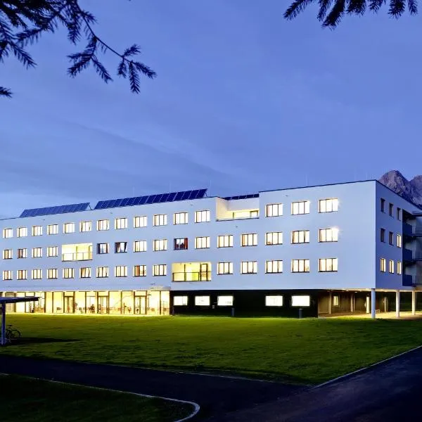 Alm 34 mit 24 Stunden Self Check in, hotel v destinaci Saalfelden am Steinernen Meer