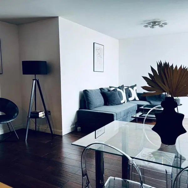 2 Bedroom Penthouse Birmingham, hotel in Birmingham