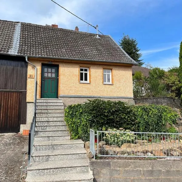 Landhaus inklusive Parkplatz, hotel a Schotten