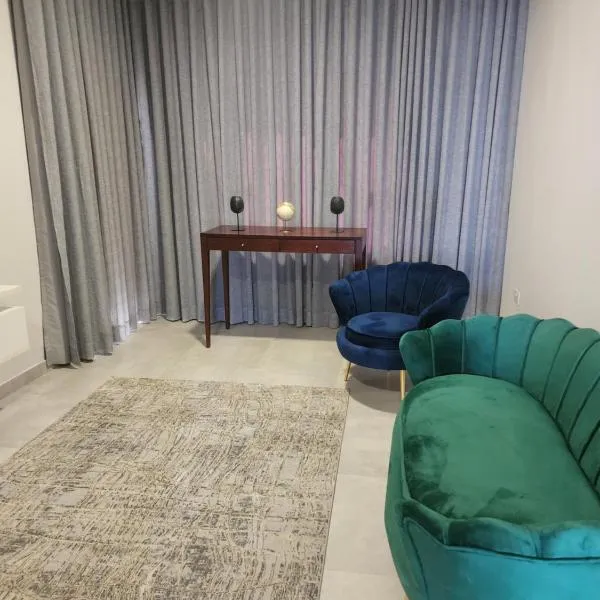 Sarona city Habitat Alpha apartments C202 Gaborone, hotel in Gaborone