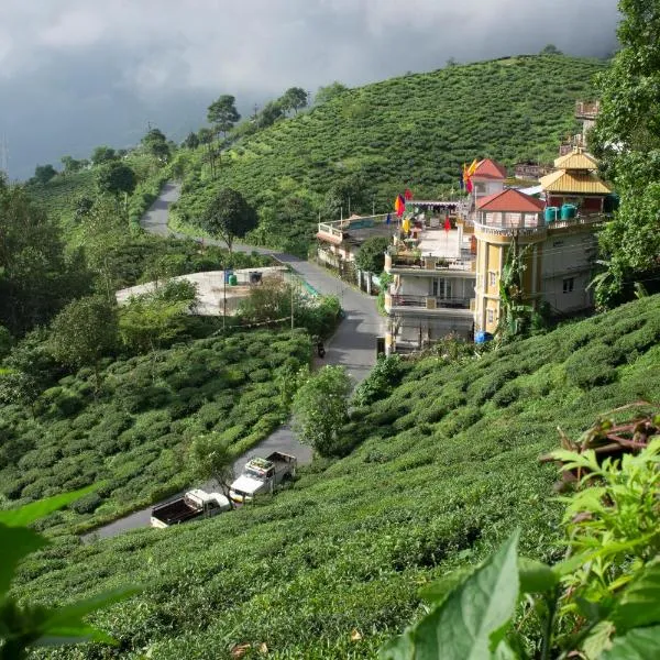 Traditional Hotel & Restaurant !! Kurseong !! Best Hotel in Kurseong, hotel v destinaci Dárdžiling