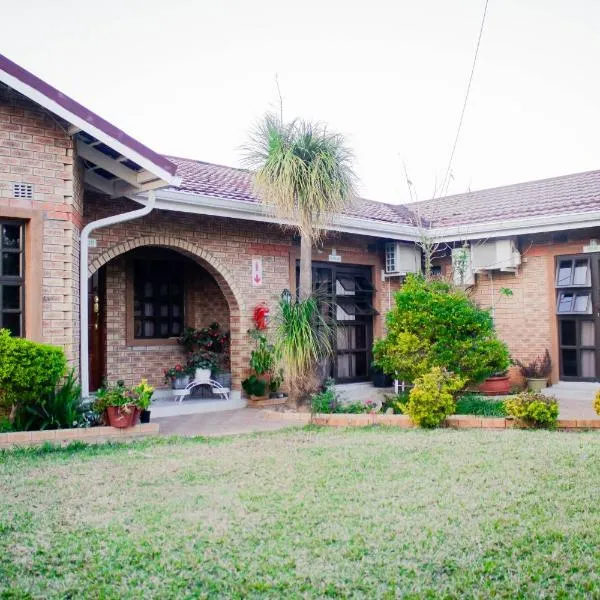 Pitikwe Hill Guesthouse: Otse şehrinde bir otel