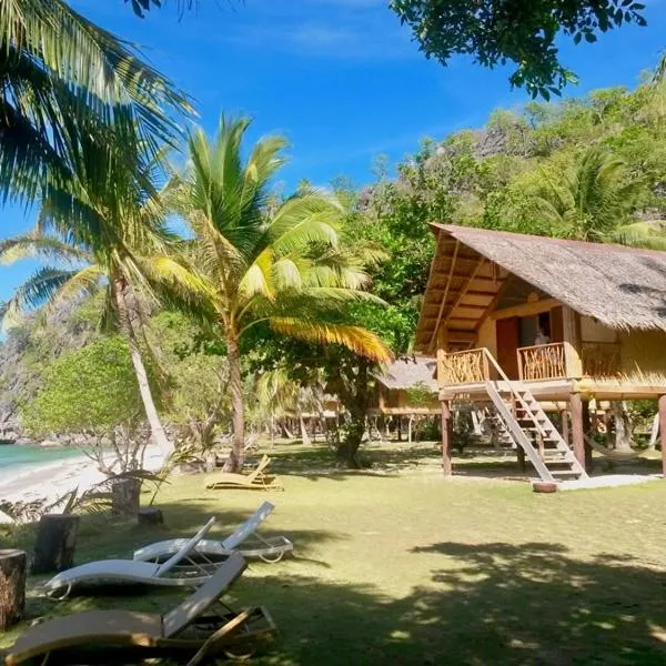 Sangat Island Dive Resort, hotell i Concepcion
