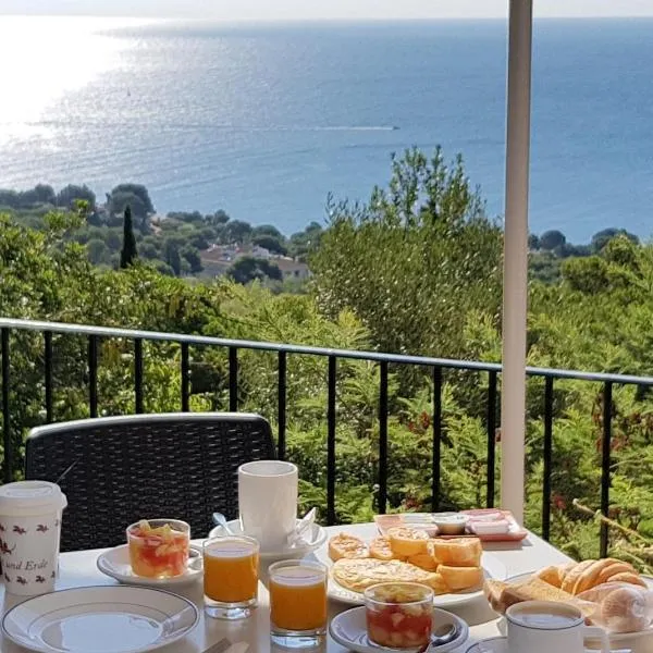 Hostal Sa Barraca - Adults Only, hotel di Begur