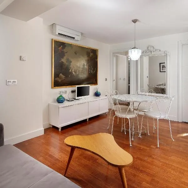 Laila Home, hotel v destinaci Barbastro