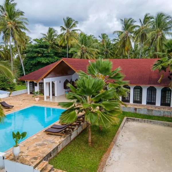 Garden Beach Villa Zanzibar, Hotel in Kilima Juu Pwani