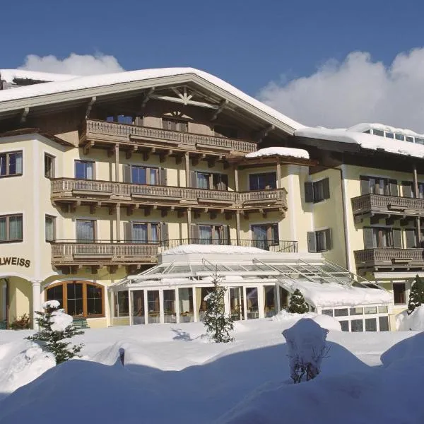 Hotel Edelweiss, hotel in Maria Alm am Steinernen Meer