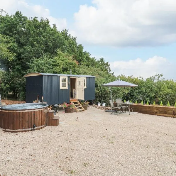 High Grounds Shepherd's Hut, hotel ad Ashbourne