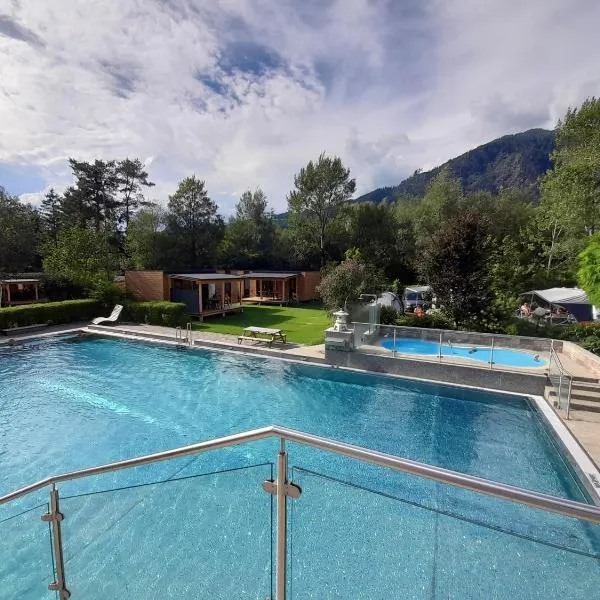 Schwimmbad Camping Mössler, hotel in Döbriach