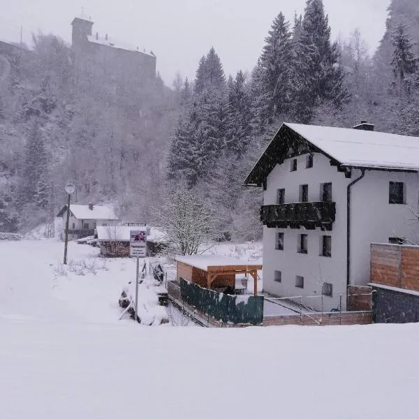 Wiesberg, hotel in Tobadill