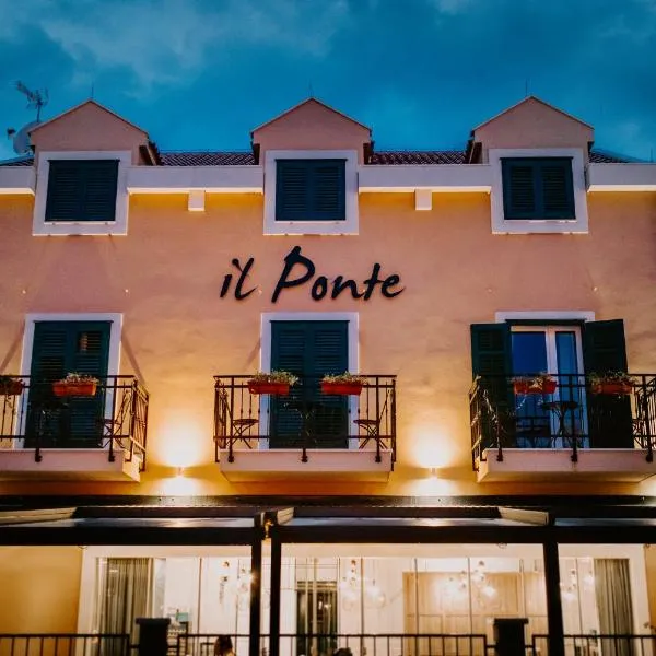 Luxury rooms il Ponte Trogir II, hotel in Trogir
