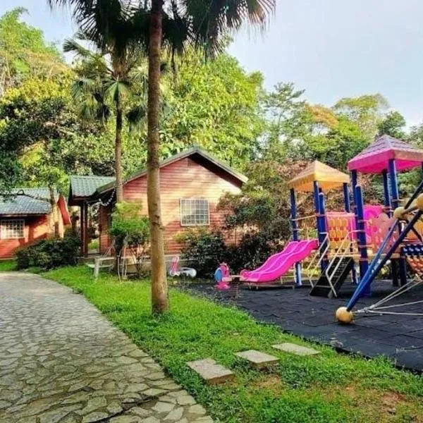 UT Chaung Homestay, hotel in Zhongliao