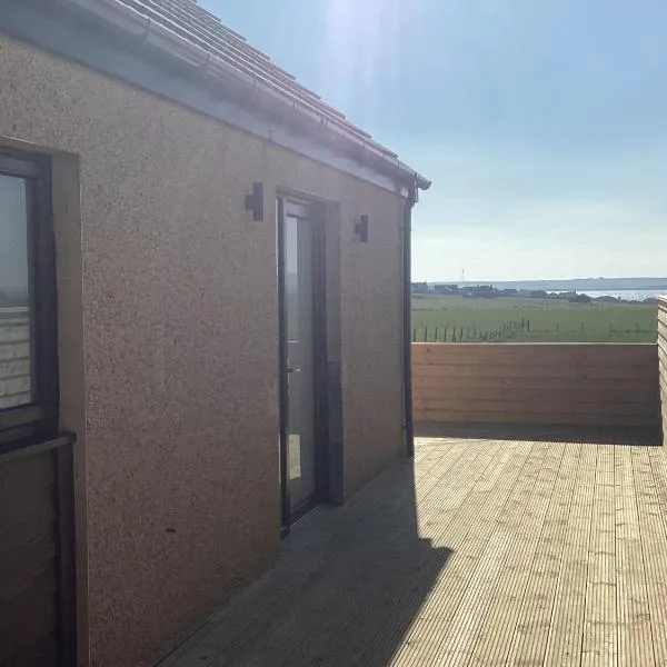 Loanside Lodge, Self-Catering, Holm, Orkney., hotel en Saint Marys