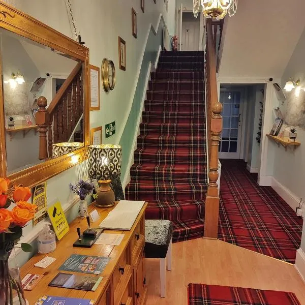 Dunallan Guest House, hotel di Perth