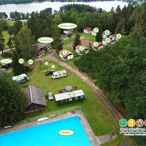 Nad rybníkem Hnačov - rodinný rekreační areál, hotell i Plánice