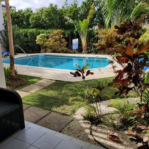 Amaryl The Dream St Lawrence Gap 2BR condo with pool, hotel a Christ Church