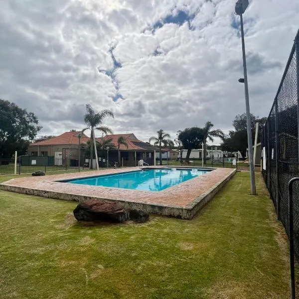 At Busso Cabin 56, hotel v destinaci Broadwater