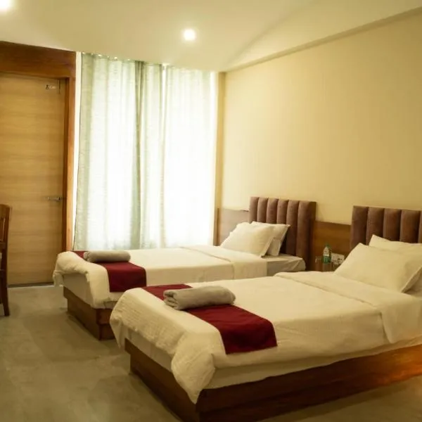 Chang's Garden & Resort, hotel v destinaci Golāghāt