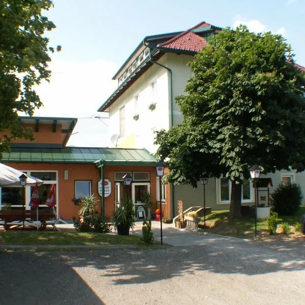 Gasthof Hochsteiner, hotel sa Glödnitz