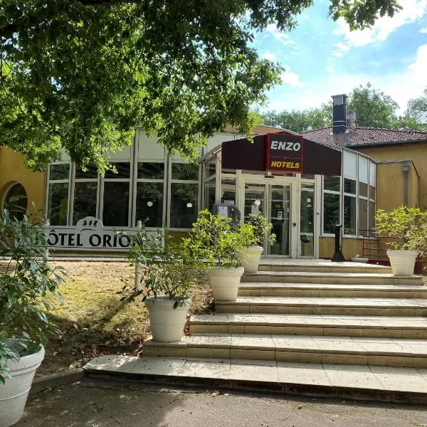Enzo Hôtels Premier Prix - Logis Amnéville, hotelli kohteessa Amnéville