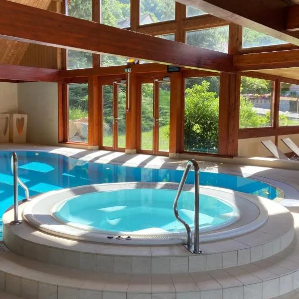 LE CLOS DES SOURCES Hôtel & Spa, hotel v destinaci Thannenkirch
