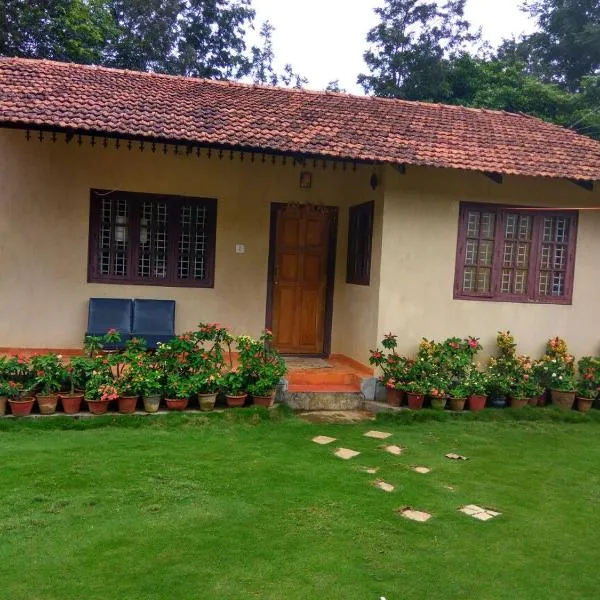 Madhu Giri Stay, hôtel à Avathi