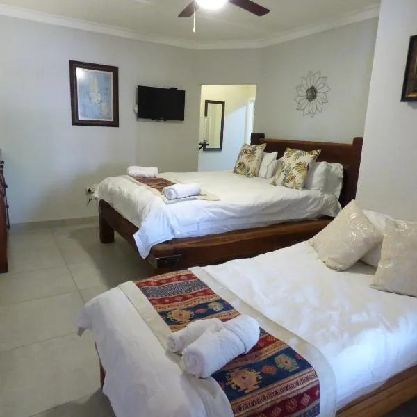 Villa Africa Guesthouse, hotell i Tsumeb