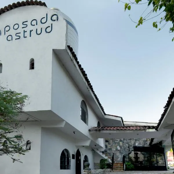 OYO Posada Astrud,Cuetzalan, hotel in Tzicuilán