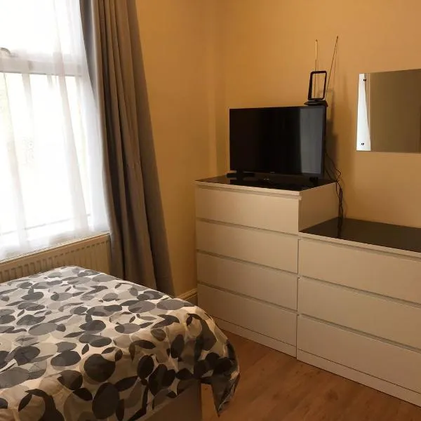 WIllesden Lodge Guest House, hotel in London