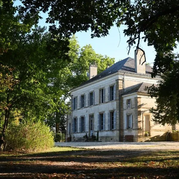 Chateau Morinerie, hotel in Clion