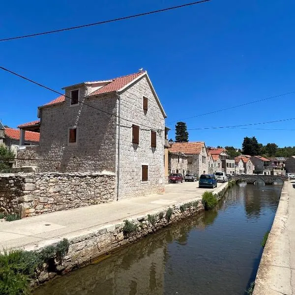 House Morko, hôtel à Vrboska
