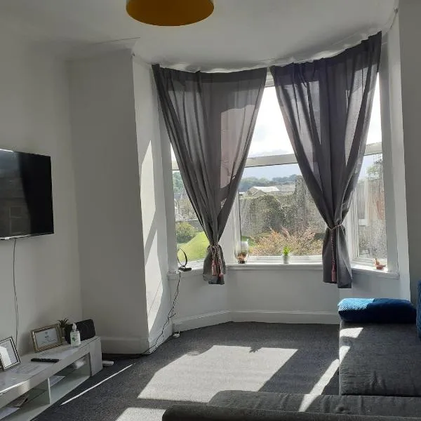 Castleview is a lovely flat in a listed building, hotel v destinaci Rothesay