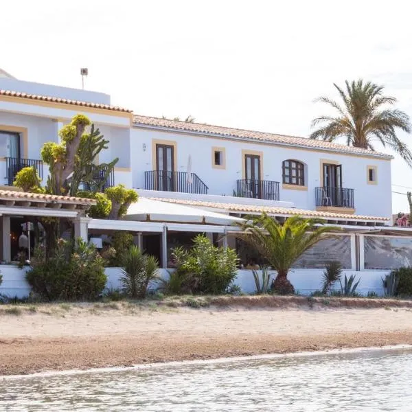 Hostal la Savina, hotel a Las Salinas