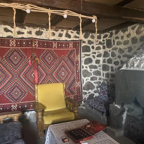 Вилла Дагет, hotel v destinaci Daghetʼkhachʼini