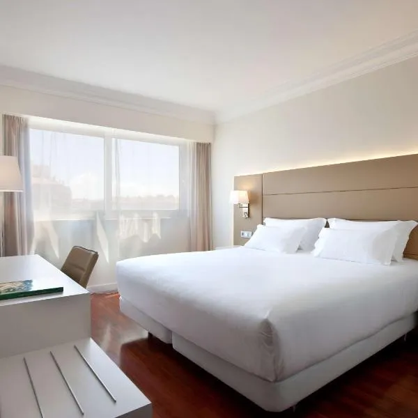 NH Pamplona Iruña Park, hotel v destinácii Pamplona