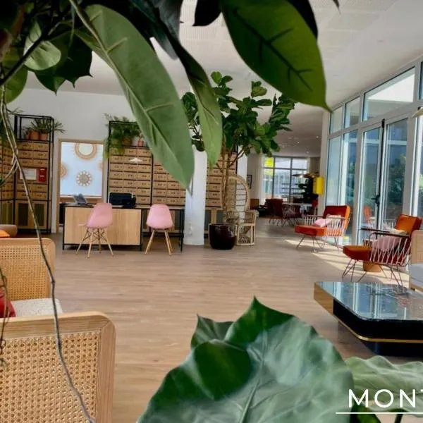 Résidence Service Séniors Montana, hotel in Angoulême