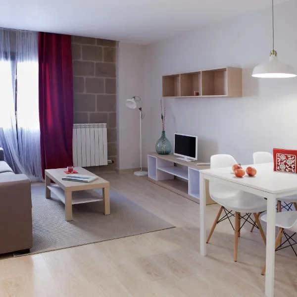 Apartamentos Turísticos Beethoven Haro, khách sạn ở Haro