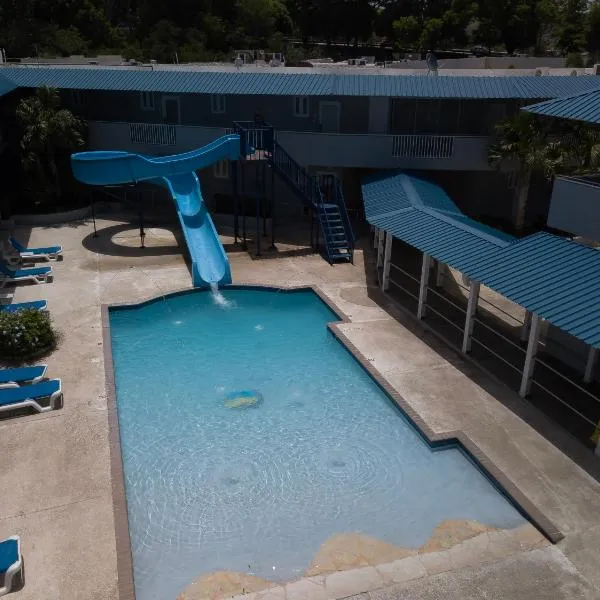 Costa Bahia Hotel, Convention Center and Casino、グアヤニリャのホテル