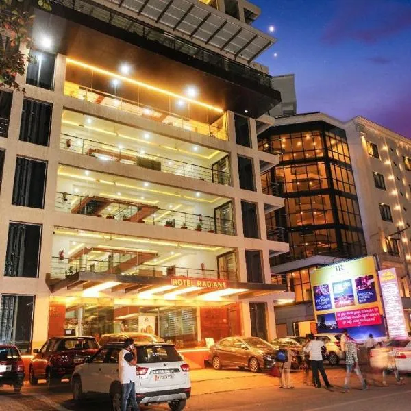 Hotel Radiant Kolhapur, hotel v destinaci Kolhápur