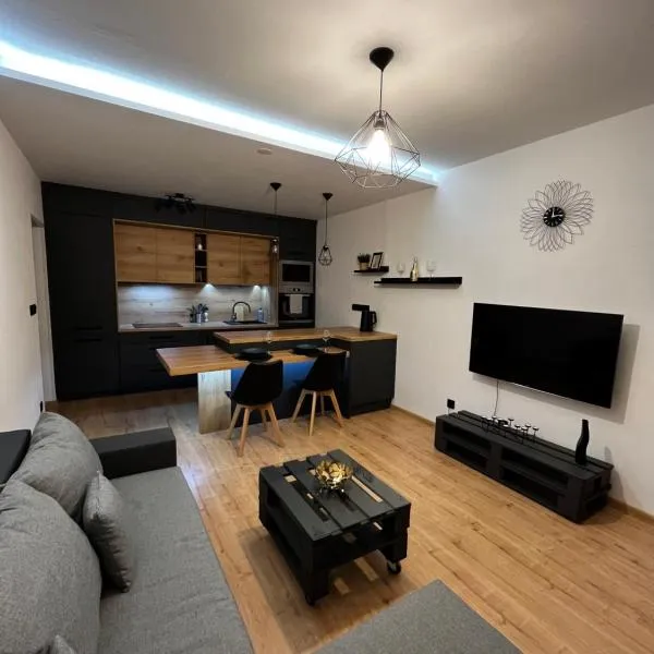 Spaní na paletách kousek od centra Hradce Králové, hotel in Hradec Králové