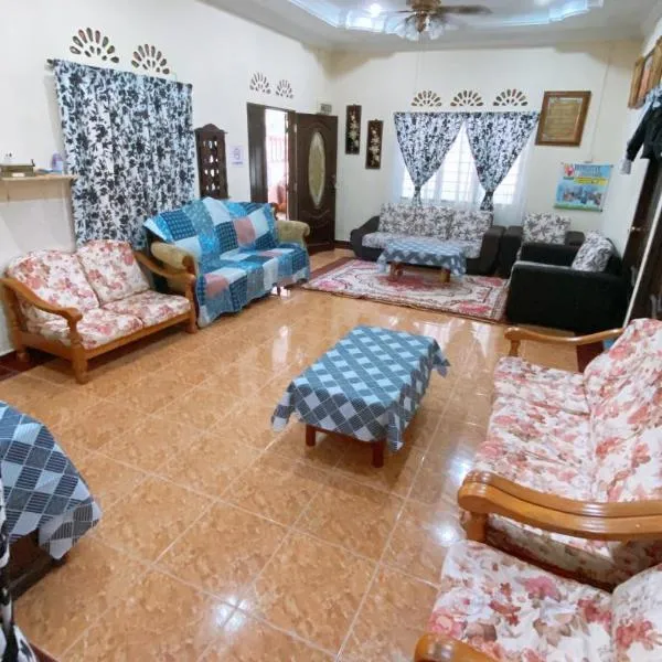 Homestay Cahaya Kaseh, hotel in Batu Pahat