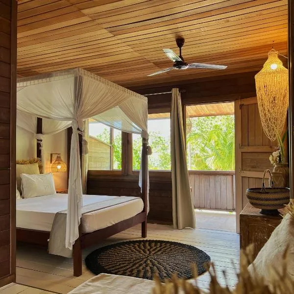Iru Maldives、スルスドゥーのホテル