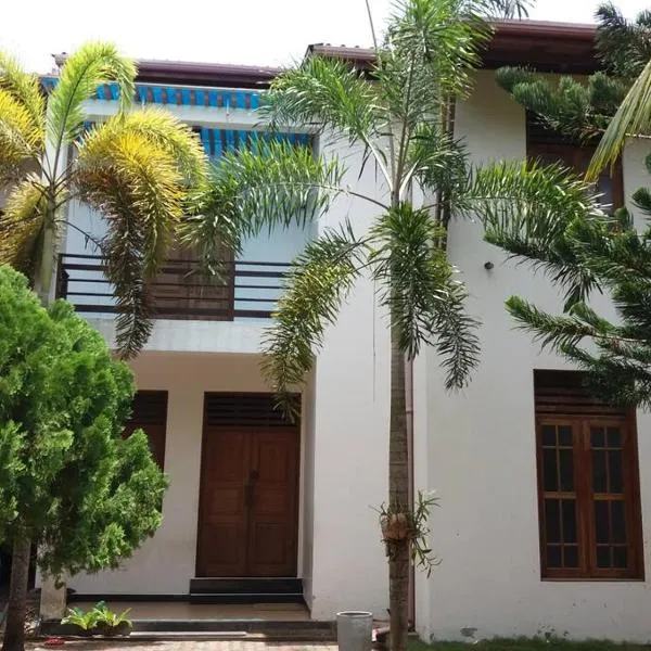 Villa Four Seasons, hotel in Mirissa